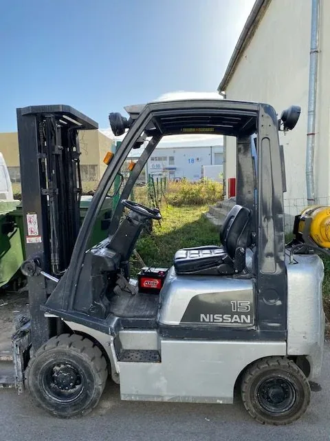 Мотокари втора употреба под наем или продажба, употребяван газокар Nissan 1500 кг.